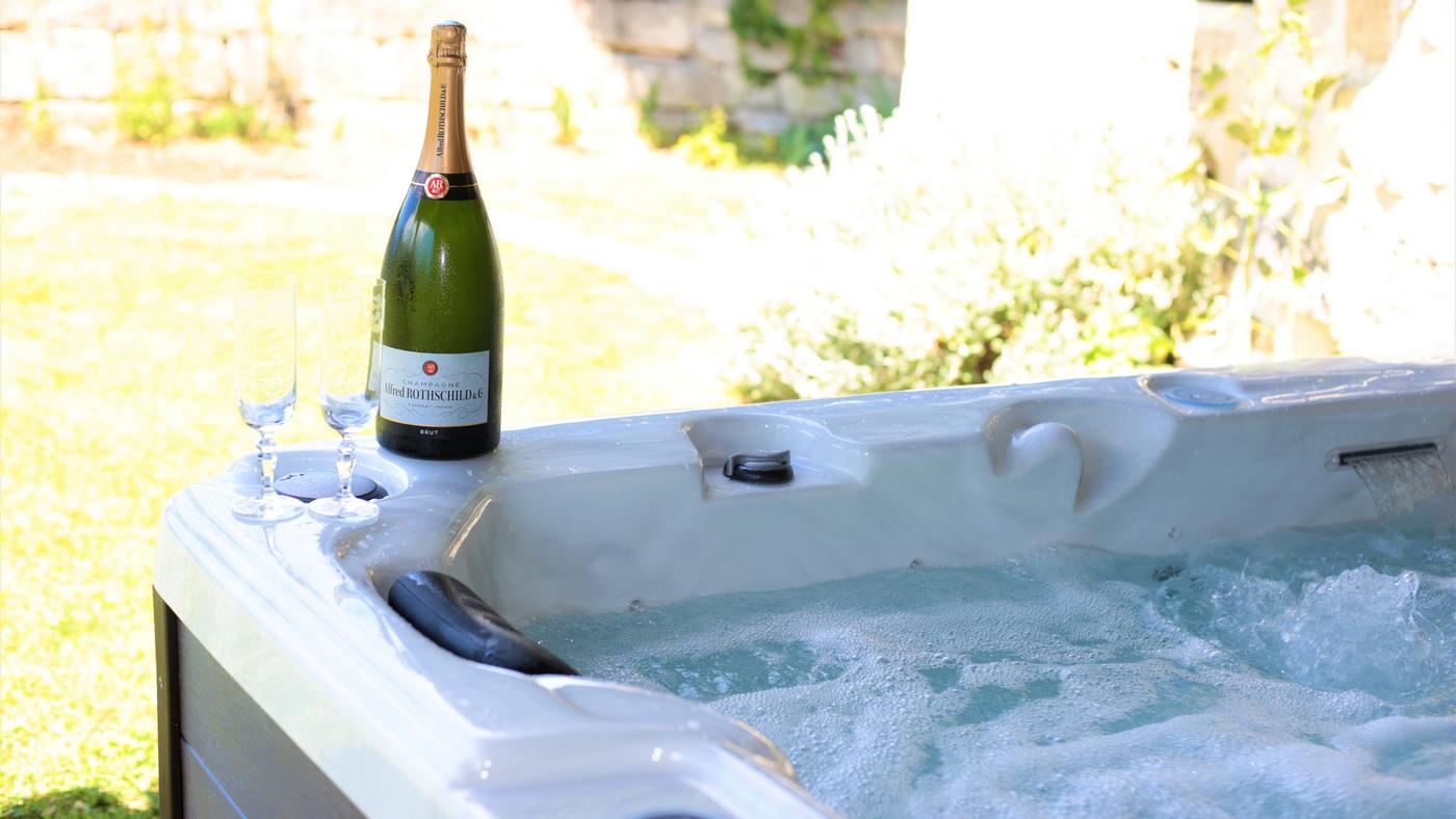 Jacuzzi extérieur